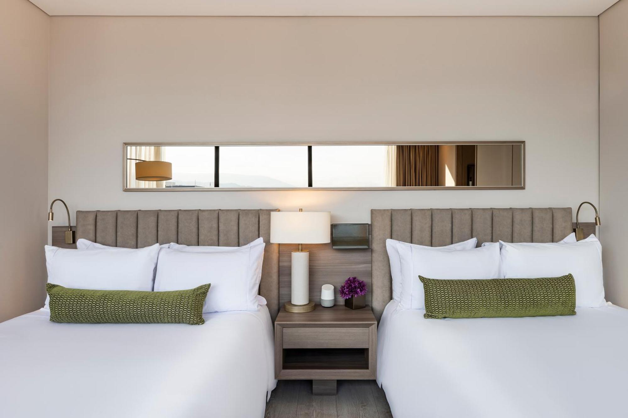 Hotel York Luxury Suites Medellin By Preferred מראה חיצוני תמונה